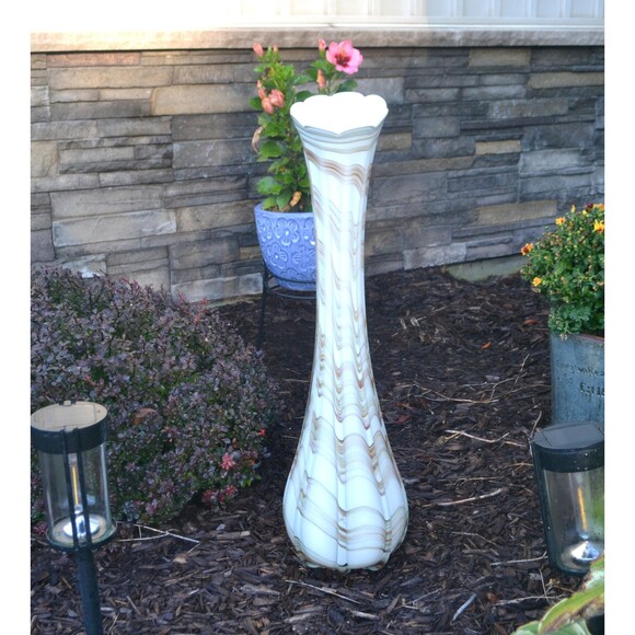 Vintage Stretch Vase Swag Floor Swung Swirl Scalloped Top - Picture 1 of 4